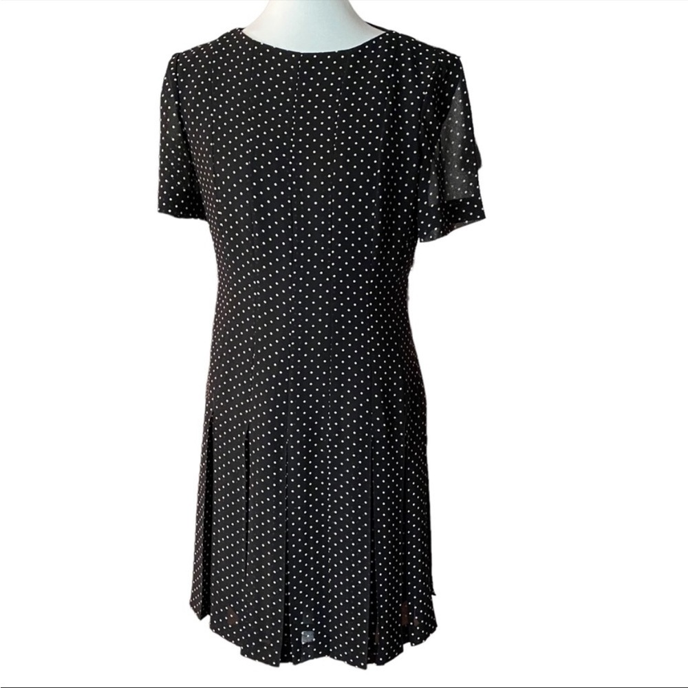 🐝🐝🐝CYNTHIA HOWIE DRESS🐝🐝🐝